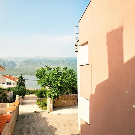 Sea&mountain Holiday home *